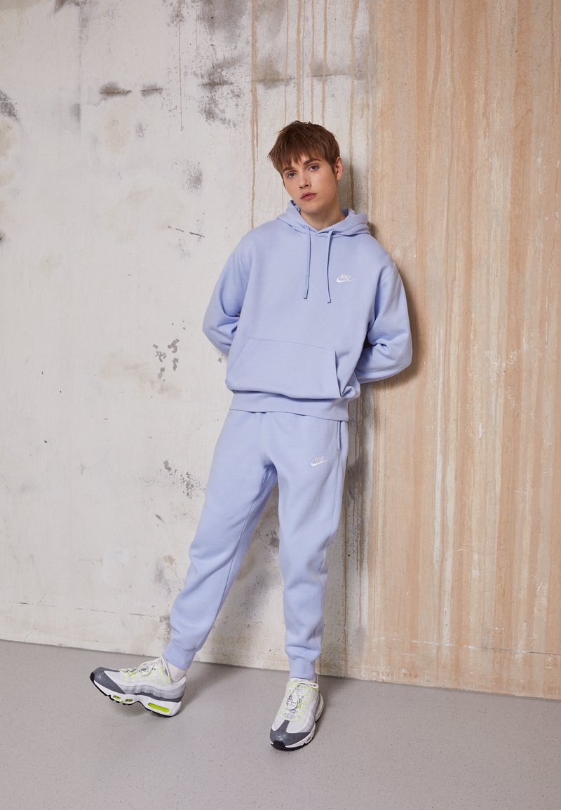 Nike Sportswear SPORTSWEAR CLUB FLEECE - Camisola - light marine/white