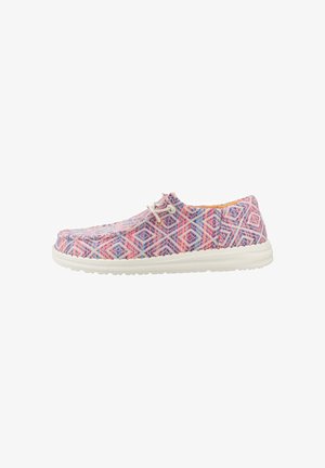 Casual lace-up shoe with woven fabric in pink, purple, and blue diamond patterns, featuring a white rubber sole.