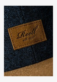 Unselected, blue speckle