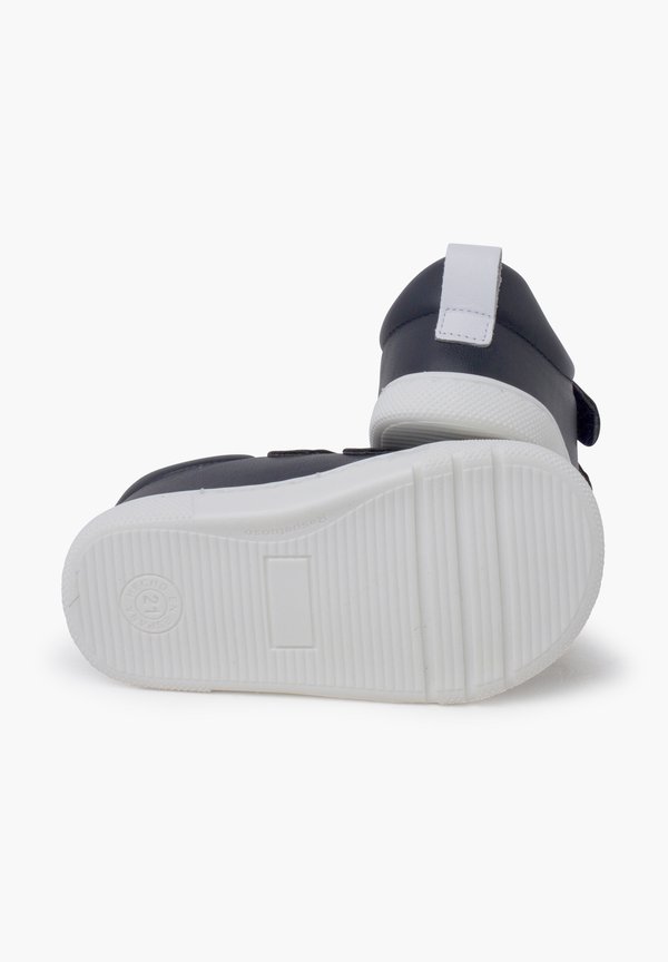 BAREFOOT DOBLE TIRA ADHERENTE – Lauflernschuh