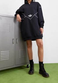 adidas Originals Vardagsklänning - black