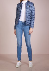 Blauer Piumino - blue