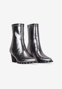 Bosanova CON TACHAS - Botines - plomo