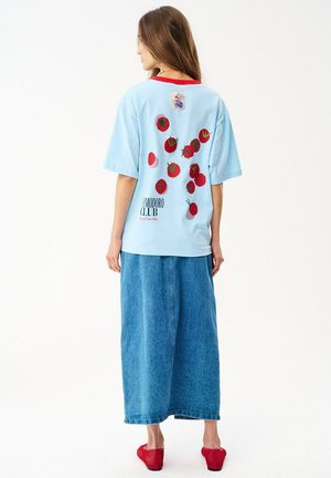NAOKO - T-shirt z nadrukiem