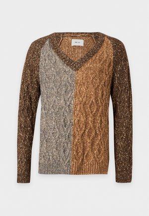NN.07, ALBERT V NECK - Pullover - brown