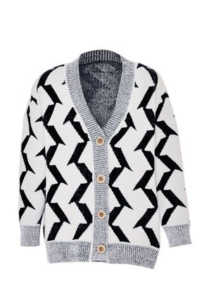 Cardigan a maglia bianco e nero con motivo a zigzag, scollo a V, polsini a coste e cinque grandi bottoni color beige sulla parte anteriore.