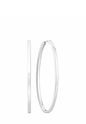 Polerede sølv hoop-øreringe, cirkulær form med et tyndt, glat design. Har en sikker lukning og ensartet bredde hele vejen rundt.