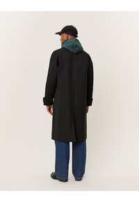 Les Deux MATEO COAT - Šineļveida mētelis - black