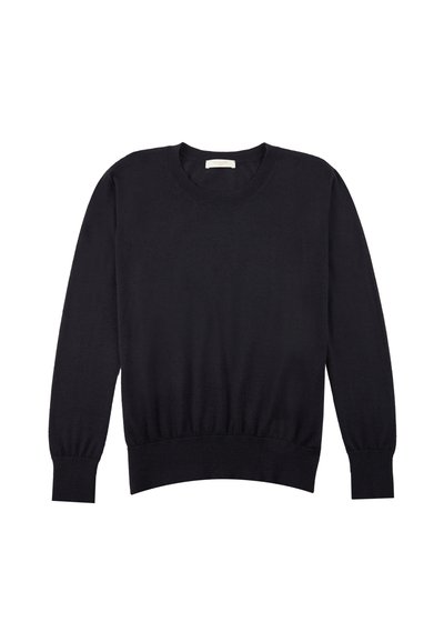 Schwarzer Strickpullover mit langen Ärmeln, Rundhalsausschnitt, gerippten Bündchen und Saum. Glatte Textur und anliegender Saum mit leicht gerafftem Aussehen.