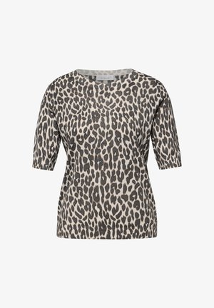 Dames top met korte mouwen, voorzien van een beige en zwarte luipaardprint en een ronde halslijn.