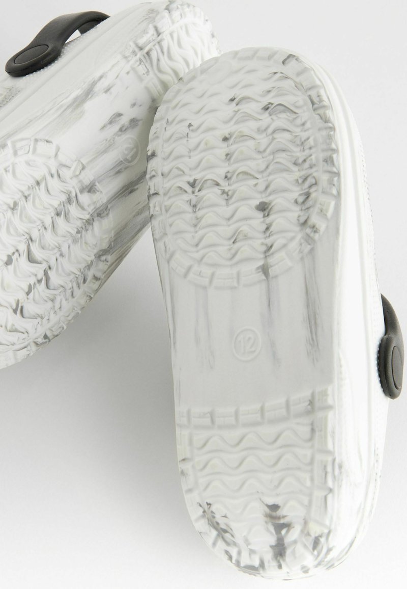 Chaussons NOIR Garçon A Enfiler STAR WARS