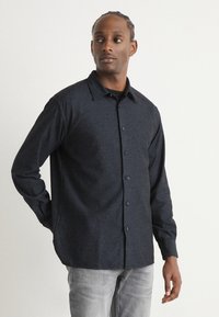 BOSS COLE - Ing - open blue