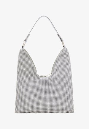 Borsa a spalla in rete argento con un design triangolare, dotata di bordi in morbida pelle grigia e una chiusura con zip superiore. Superficie testurizzata con finitura metallica.