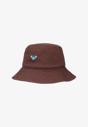 Brauner Bucket-Hut mit einem hellblau bestickten herzförmigen Logo auf der Vorderseite, mit breiter, genähter Krempe.