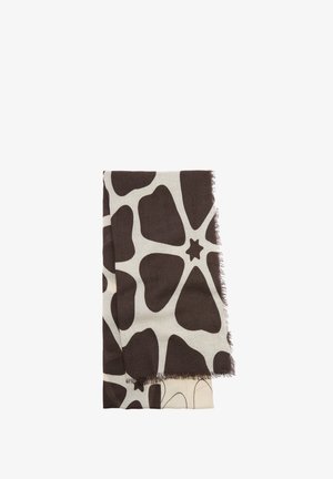 Złożony szalik z brązowo-beżowym wzorem inspirowanym żyrafą oraz lekko postrzępionymi krawędziami na białym tle.