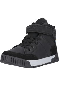 Sorte høje sneakers i syntetisk materiale og ruskind, med en tekstureret sål, snørebånd foran og velcrostrop for ekstra støtte.
