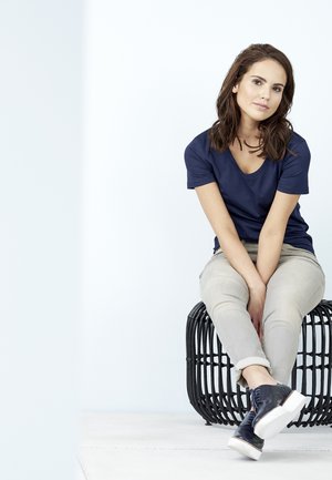 Living Crafts FRIEDA - T-Shirt basic - navy