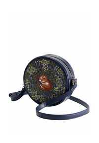 Ümar tumesinine õlakott tikitud magava pruuni hiirega, keda ümbritsevad rohelised ja roosad lehtede viinapuud, kuldse tõmblukuga ja reguleeritava rihmaga.