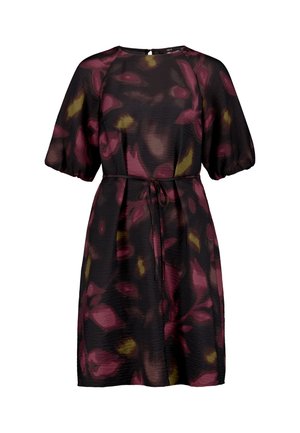 zero, Robe de jour - black dark red