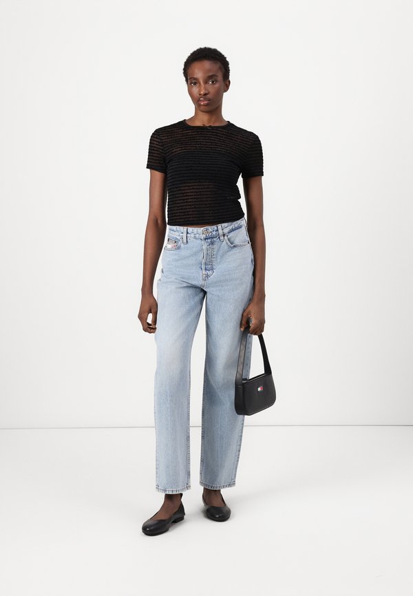 SLIM SCRIPT - Print T-shirt4