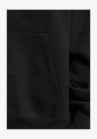 Sélectionné, black washed