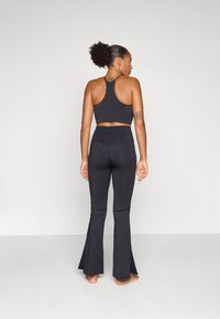 ONLY Play ONPJAM-3-SANA JAZZ - Leggings - black