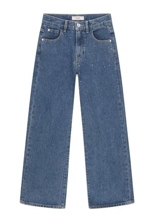 Jean denim bleu à jambes larges avec poches avant et taches subtilement décolorées, fermeture par bouton et zip à la taille.