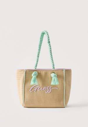 Borsa a tracolla intrecciata color cuoio con manici in corda verde menta, nappine e logo "Guess" in rosa chiaro sul davanti.