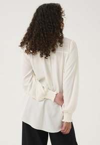 Culture Bluza - spring gardenia