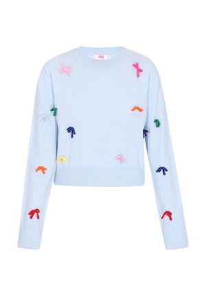 Maglione lavorato a maglia blu chiaro con maniche lunghe, caratterizzato da applicazioni di fiocchi multicolori distribuiti sul davanti e sulle maniche.
