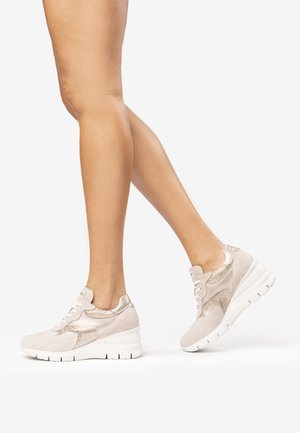 NeroGiardini Sneakers basse - femme