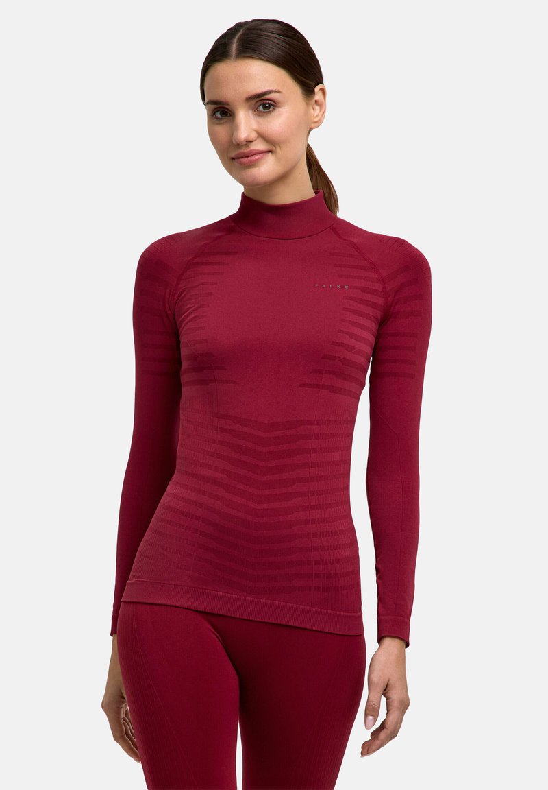 Maroonfarbenes, langärmliges Sportoberteil mit hohem Kragen, das strukturierte horizontale Streifenmuster und ein Logo auf der Brust aufweist.