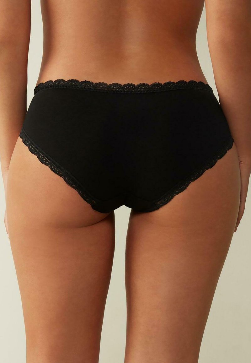 Damen BHs | Intimissimi Slip schwarz 019 black/schwarz - DJ49489 Damen BHs | Intimissimi Slip schwarz 019 black/schwarz - DJ49489