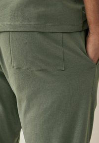 Next SETS 2 PACK - Nattplagg set - green grey
