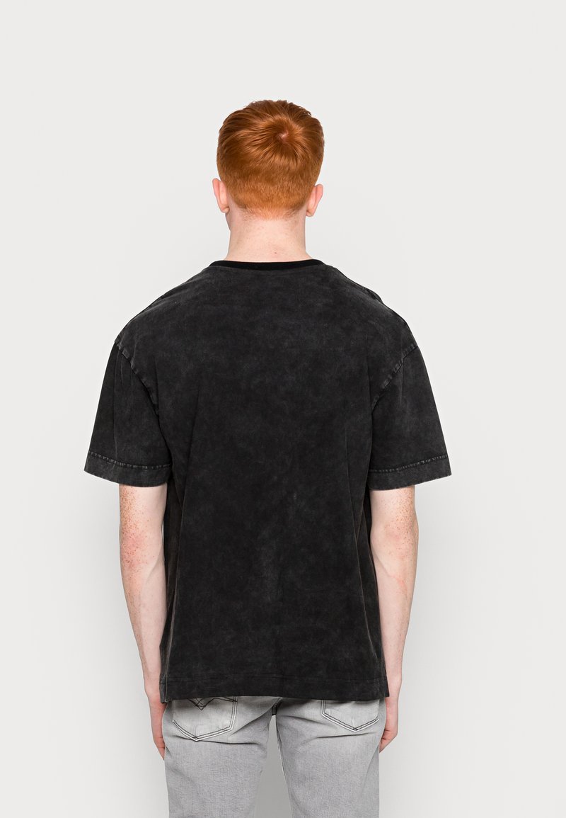 Herren T-Shirts basic | Good For Nothing ACID BRANDED POCKET T-Shirt print grey/grau - NN10774 Herren T-Shirts basic | Good For Nothing ACID BRANDED POCKET T-Shirt print grey/grau - NN10774