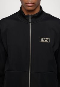 EA7 Emporio Armani Casaco leve - black