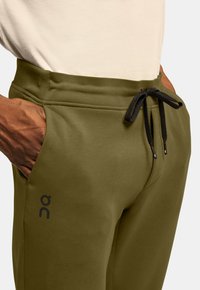 On SWEAT PANTS - Treningo apatinė dalis - hunter