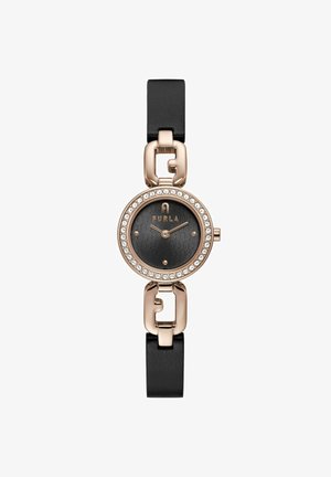 Hodinky Furla s čiernym koženým remienkom, okrúhlym púzdrom v ružovo-zlatom tóne s kryštálmi, čiernym vzorovaným ciferníkom a minimalistickými ručičkami v ružovo-zlatej farbe.