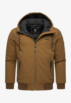 Chaqueta marrón con capucha y cremallera frontal, cremalleras laterales, puños acanalados y forro interior gris. Material liso con diseño acolchado.