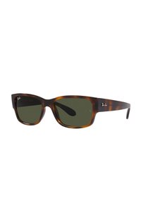 Occhiali da sole tartaruga marrone con lenti verdi, design a occhiale quadrato oversize e un branding sottile sulla tempia. Texture liscia.