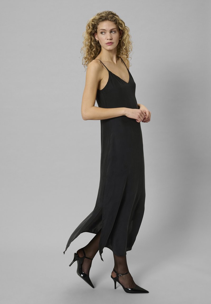My Essential Wardrobe MWSILK STRAP DRESS - Maxi dress - black - Zalando My Essential Wardrobe MWSILK STRAP DRESS - Maxi dress - black - Zalando