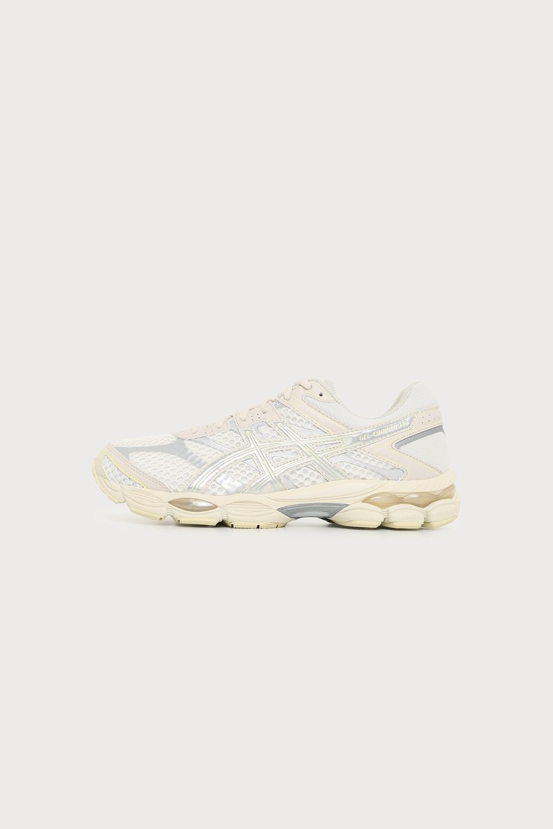 GEL CUMULUS 16 cream/pure silver/off-white