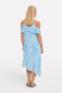 Robe sans manches, bleu clair, avec un design à volants dénudés sur les épaules, ourlet asymétrique, motif floral, fabriquée dans un tissu doux et fluide.