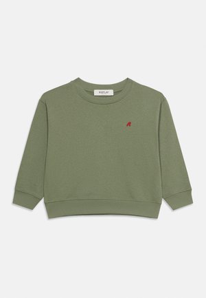 Sweat-shirt vert olive à manches longues avec poignets et ourlet côtelés, col rond, et petit "R" rouge brodé sur la poitrine gauche.