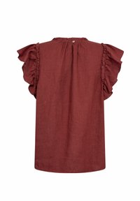 Blusa sin mangas de color óxido con hombros fruncidos y un pequeño cierre con botón en la parte trasera del escote.