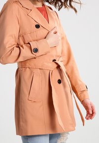 Vero Moda Petite Prochowiec