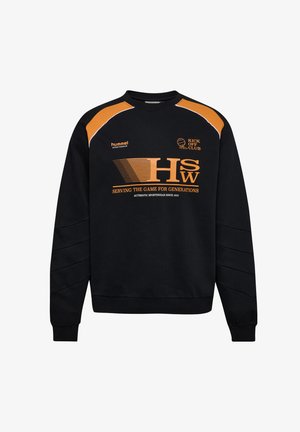 Sort sweatshirt med orange accenter og branding. Har rund halsudskæring, ribbede manchetter og tekstureret detaljering på ærmerne. Materiale i bomuldsblanding.