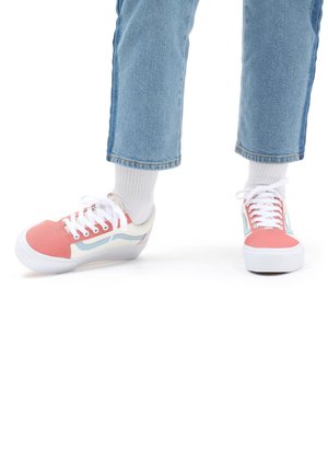 Vans, Chaussures à lacets - beige