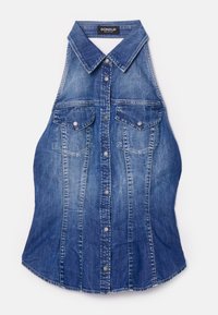 Chemise sans manches en denim bleu avec col pointu, fermeture boutonnée devant et deux poches poitrine à rabat boutonné, étiquette indiquant « Dondup Made in Italy ».