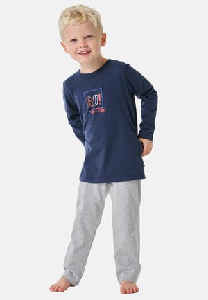 Marinefarbener Langarmshirt mit "GO!" Grafik, graue Sweatpants, Mischgewebe aus Baumwolle, lässige Passform, einfarbige Texturen und keine sichtbaren Muster.